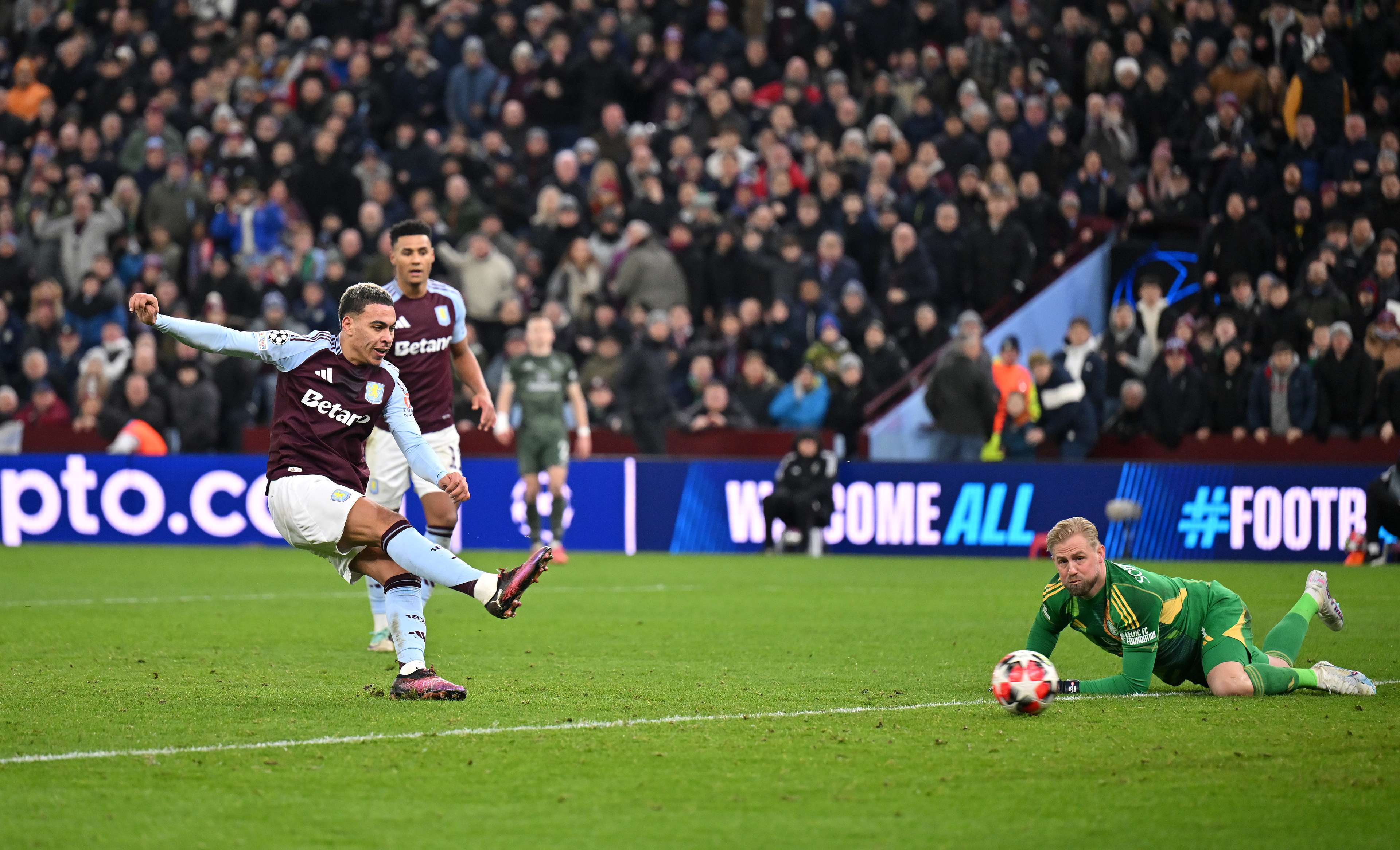 “周末联赛悬念：阿森纳因伤病危机或被迫调整阵容”