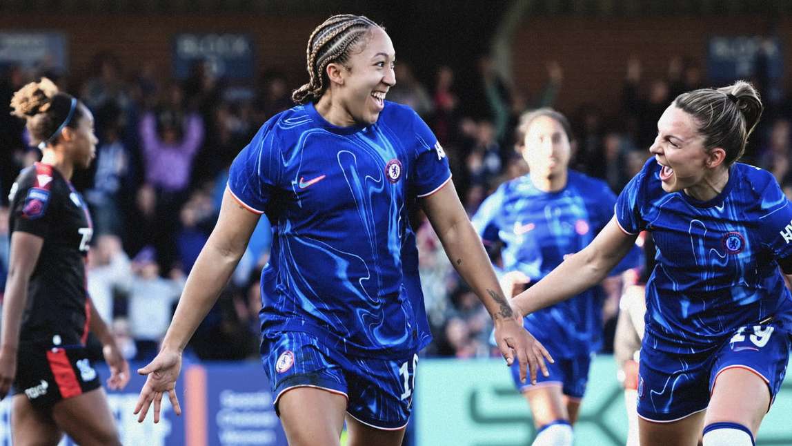 利物浦粉丝福利！《太阳报》揭秘基耶萨妻子露西亚的魅力